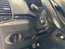 Škoda Karoq SPORTLINE TDI in Moon-Weiß Metallic