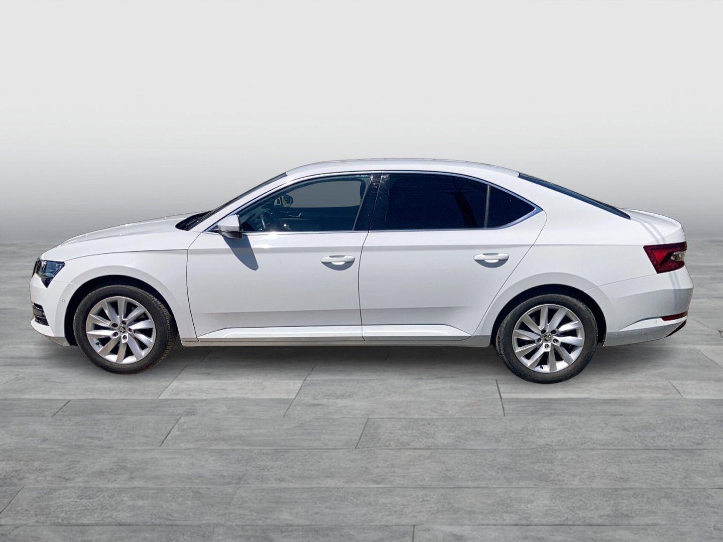 Škoda SUPERB Style TSI ACT DSG | Bild 2 von 26