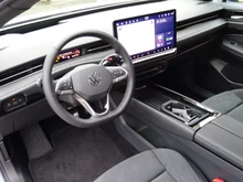 VW ID.7 Tourer Pro S 210 kW Business-86 kWh in Stonewashed Blue Metallic