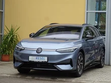 VW ID.7 Tourer Pro S 210 kW Business-86 kWh in Stonewashed Blue Metallic