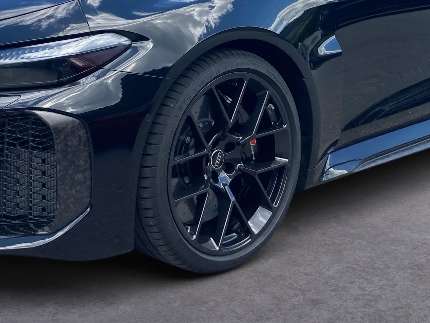 Bild eines Audi RS 5 Limousine 470 kW