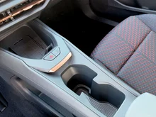 CUPRA Raval PLUS 37 kWh 99 kW/135 PS in Nevada-Weiß Metallic