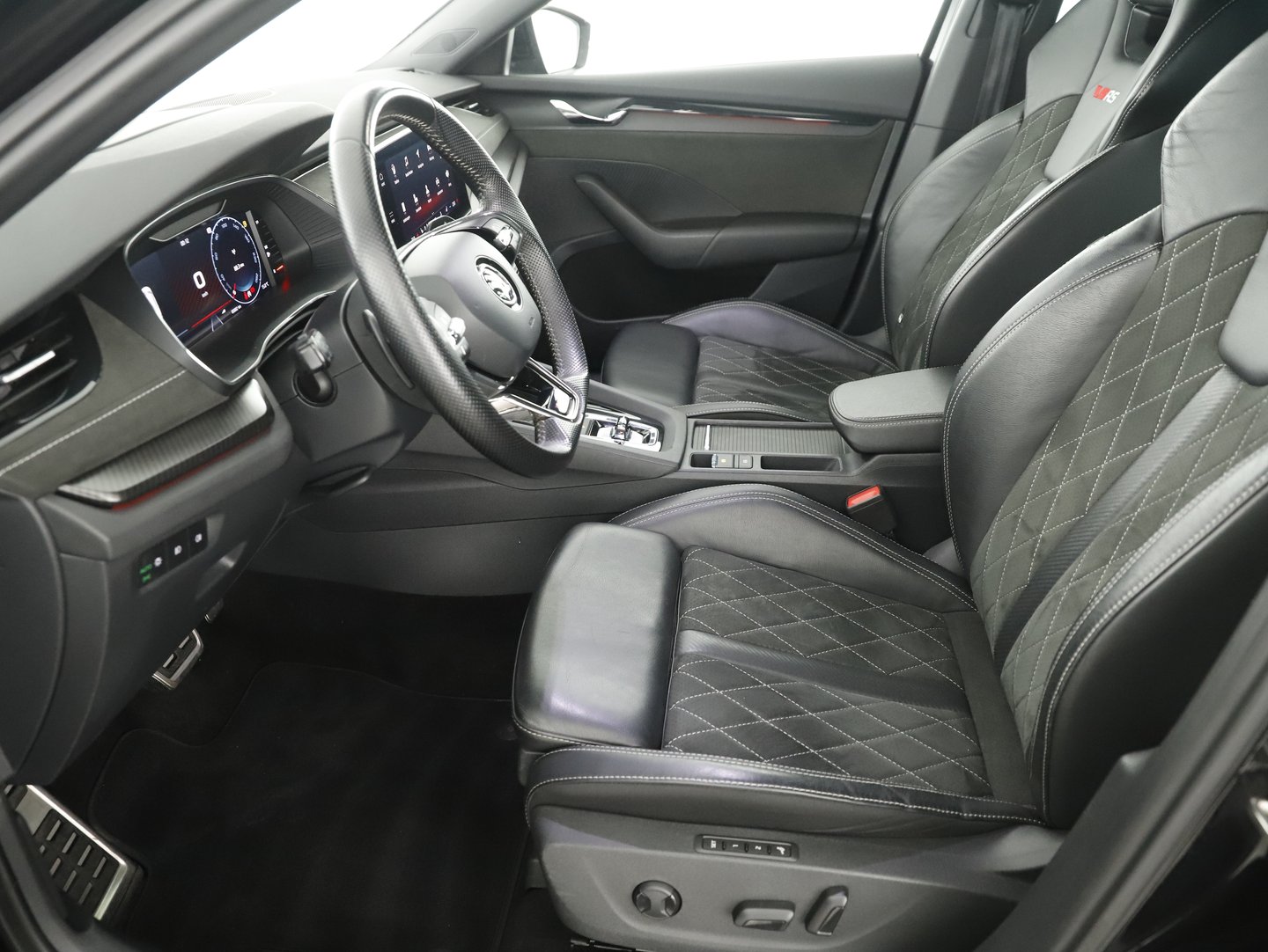 Škoda OCTAVIA Combi RS TDI DSG | Bild 10 von 26