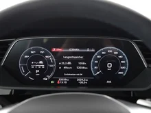 Audi e-tron 55 quattro in BRILLANTSCHWARZ