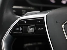 Audi e-tron 55 quattro in BRILLANTSCHWARZ