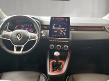 Renault Clio V Intens in mittelorange - metallic
