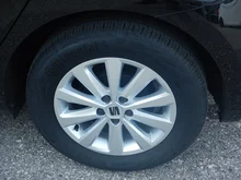 SEAT Ibiza Reference 1.0 TSI 95PS in Nacht-Schwarz Metallic