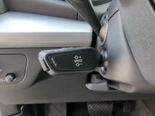 Audi Q5 35 TDI quattro basis in Brillantschwarz