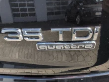 Audi Q5 35 TDI quattro basis in Brillantschwarz