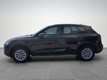 Audi Q5 35 TDI quattro basis in Brillantschwarz