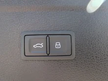 Audi Q5 35 TDI quattro basis in Brillantschwarz