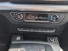 Audi Q5 35 TDI quattro basis in Brillantschwarz