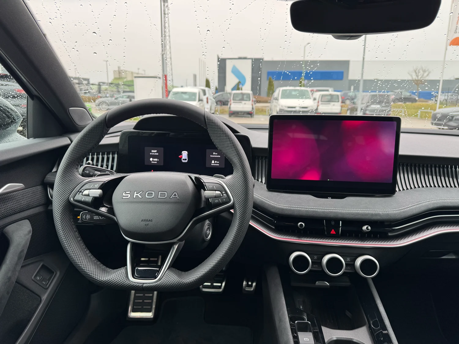 Bild eines Škoda Superb Combi Sportline iV TSI DSG