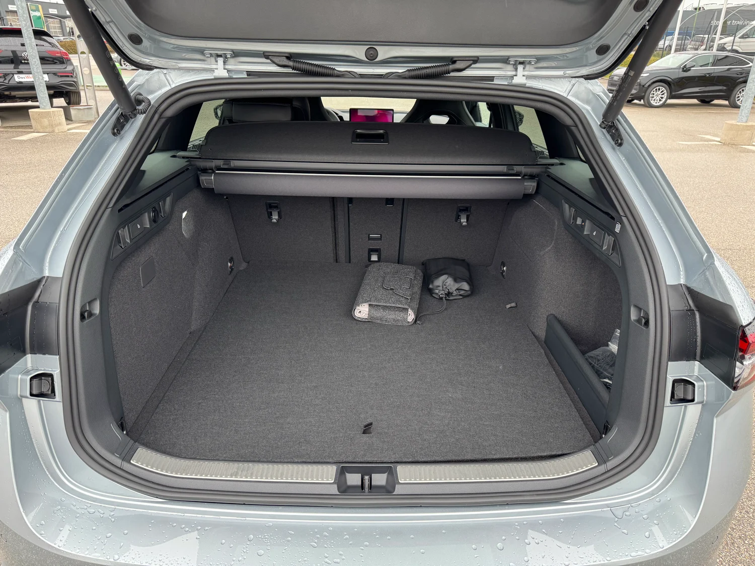 Bild eines Škoda Superb Combi Sportline iV TSI DSG