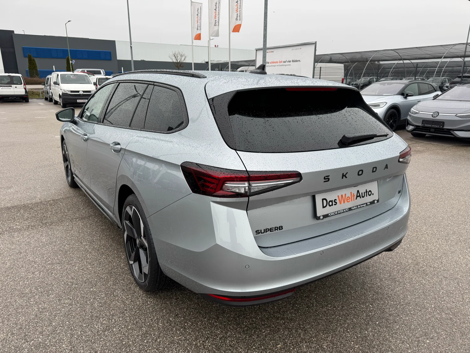 Bild eines Škoda Superb Combi Sportline iV TSI DSG