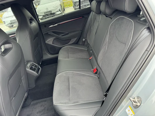 Bild eines Škoda Superb Combi Sportline iV TSI DSG