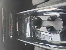 Audi Q3 TFSI 110 kW in Pfeilgrau Perleffekt
