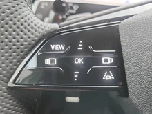 Audi Q3 TFSI 110 kW in Pfeilgrau Perleffekt