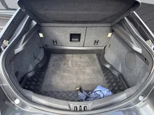 Ford Mondeo Lim. ST-Line in mittelgrau - metallic