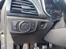 Ford Mondeo Lim. ST-Line in mittelgrau - metallic