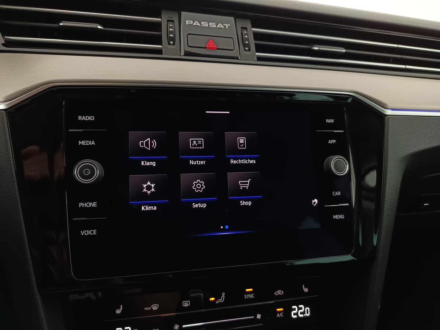VW Passat Variant Elegance TDI DSG | Bild 19 von 31