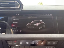 Audi A3 allstreet 40 TFSI e in 1X Pfeilgrau Perleffekt