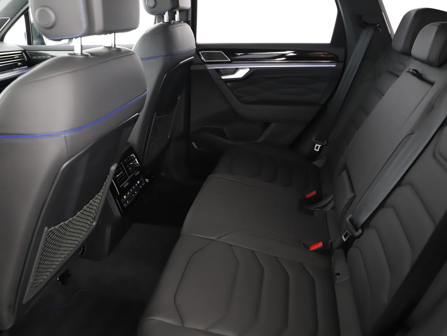 Bild eines VW Touareg R eHybrid TSI 4MOTION