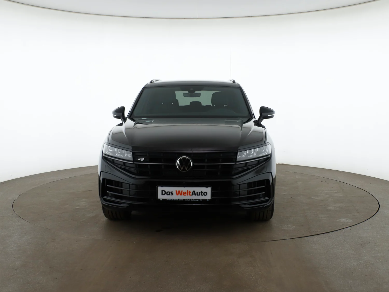 Bild eines VW Touareg R eHybrid TSI 4MOTION