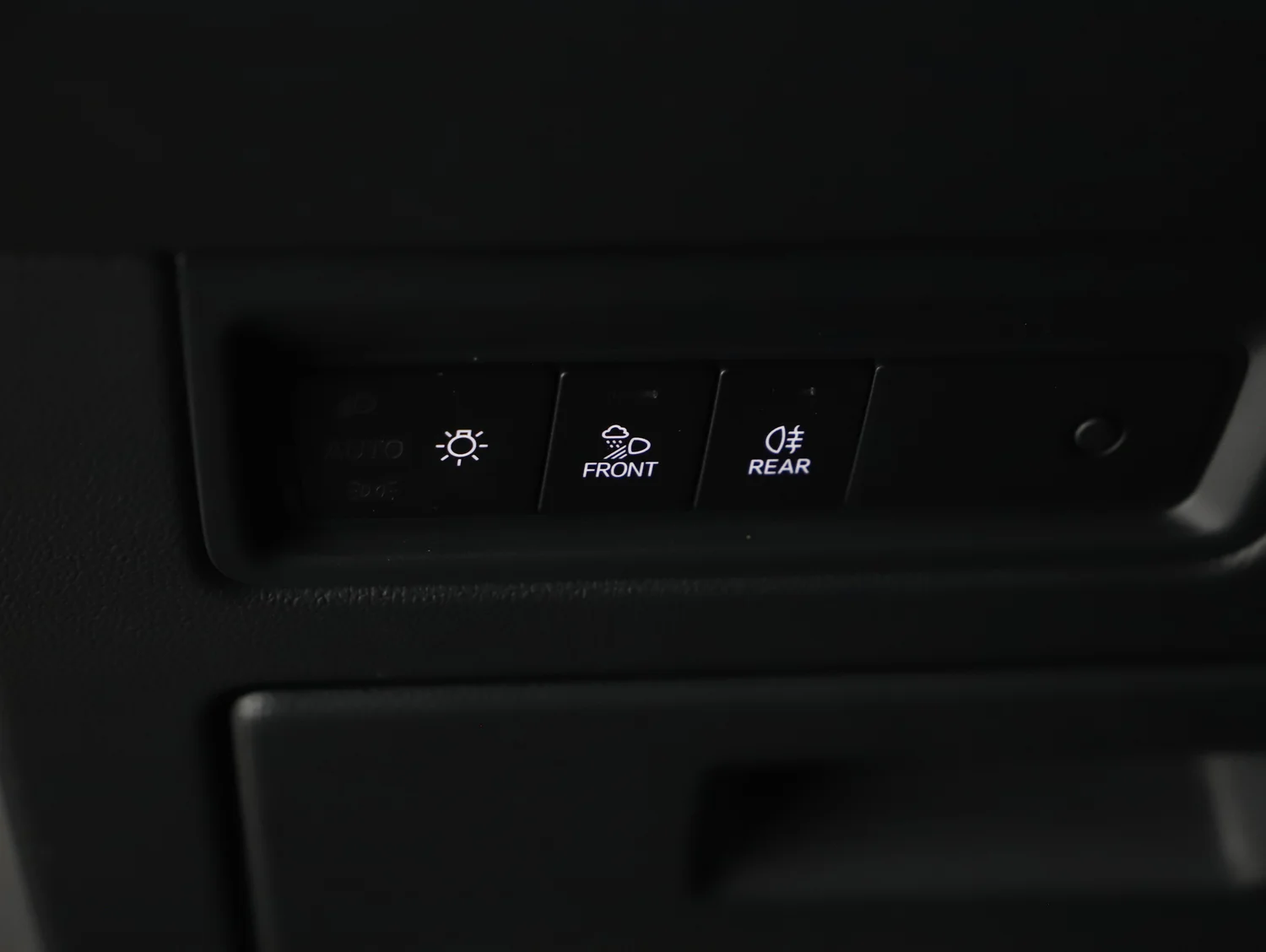 Bild eines VW Touareg R eHybrid TSI 4MOTION
