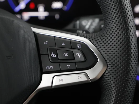 Bild eines VW Touareg R eHybrid TSI 4MOTION