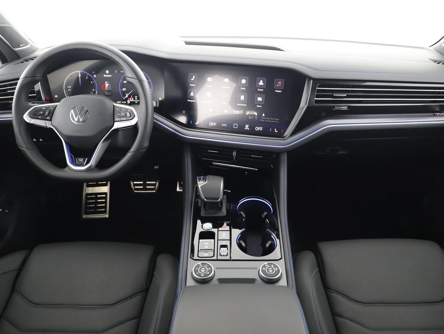 Bild eines VW Touareg R eHybrid TSI 4MOTION