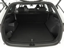 Škoda Kodiaq Sportline TDI DSG in Moon-Weiß Metallic
