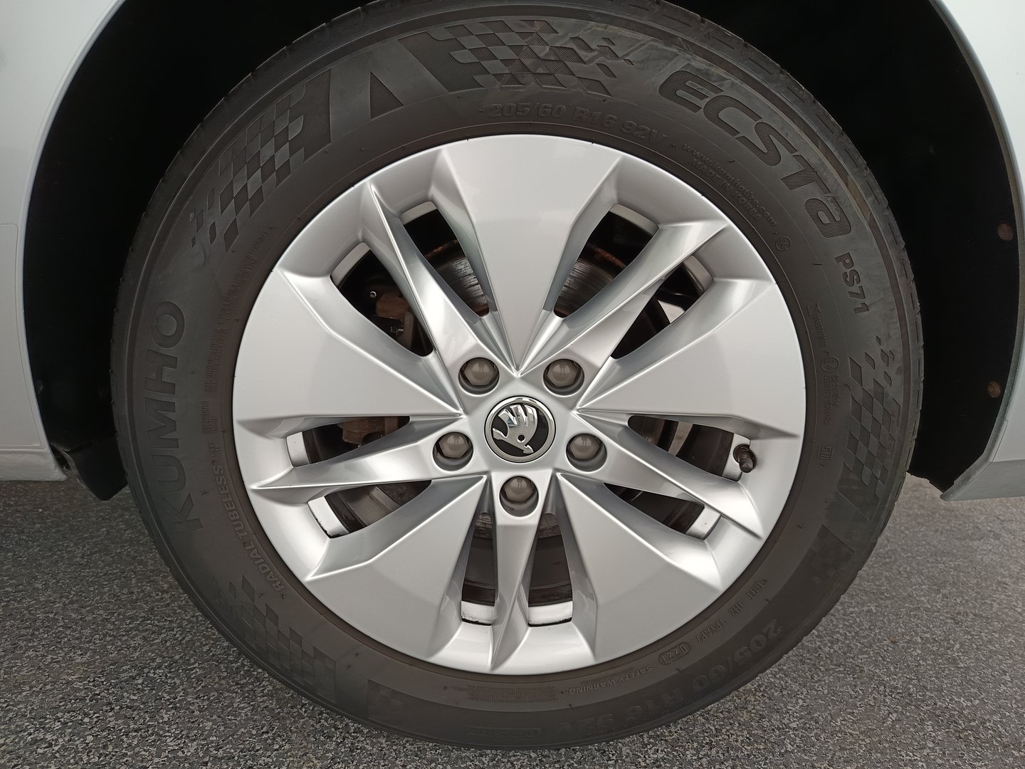 Škoda OCTAVIA Combi 4x4 Ambition TDI DSG | Bild 9 von 29