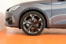 Thumbnail-Foto von Fahrzeug