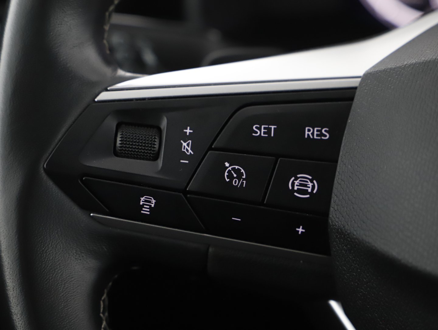 SEAT Leon SP Kombi Xcellence 2.0 TDI DSG | Bild 15 von 22