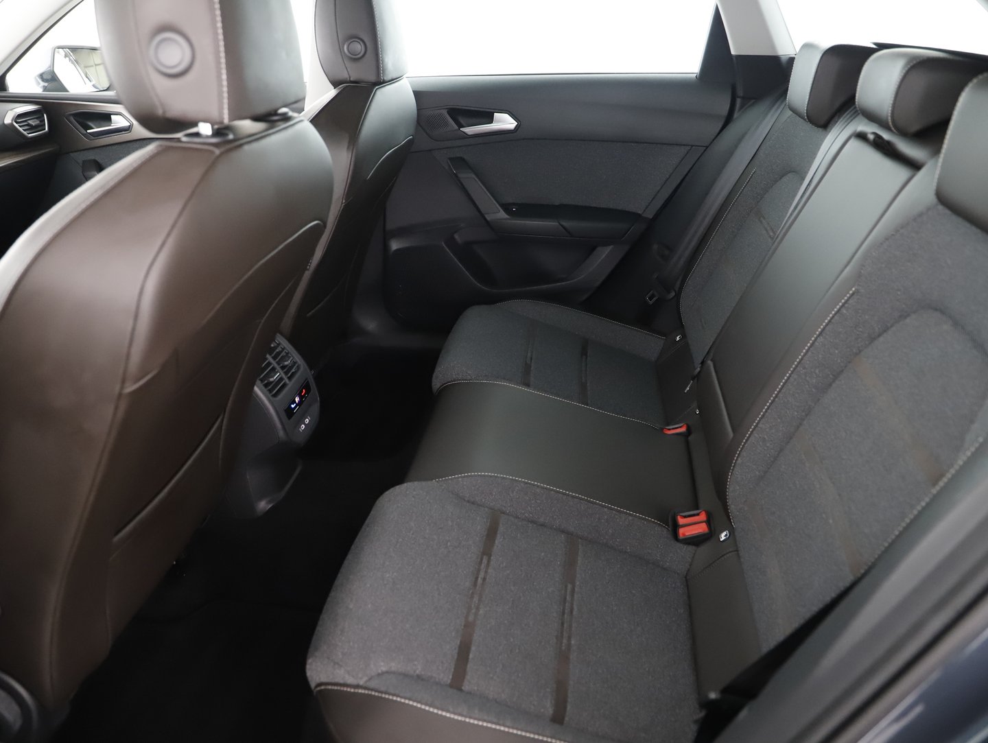 SEAT Leon SP Kombi Xcellence 2.0 TDI DSG | Bild 5 von 22