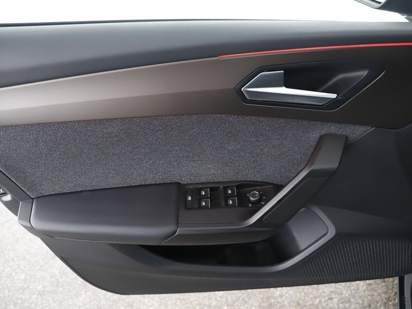SEAT Leon SP Kombi Xcellence 2.0 TDI DSG | Bild 17 von 22