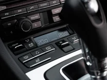 Porsche Cayman 981 in achatgraumetallic