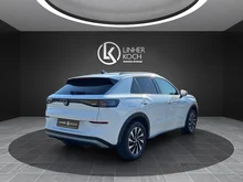 VW T-Roc Life eTSI DSG in Pure White