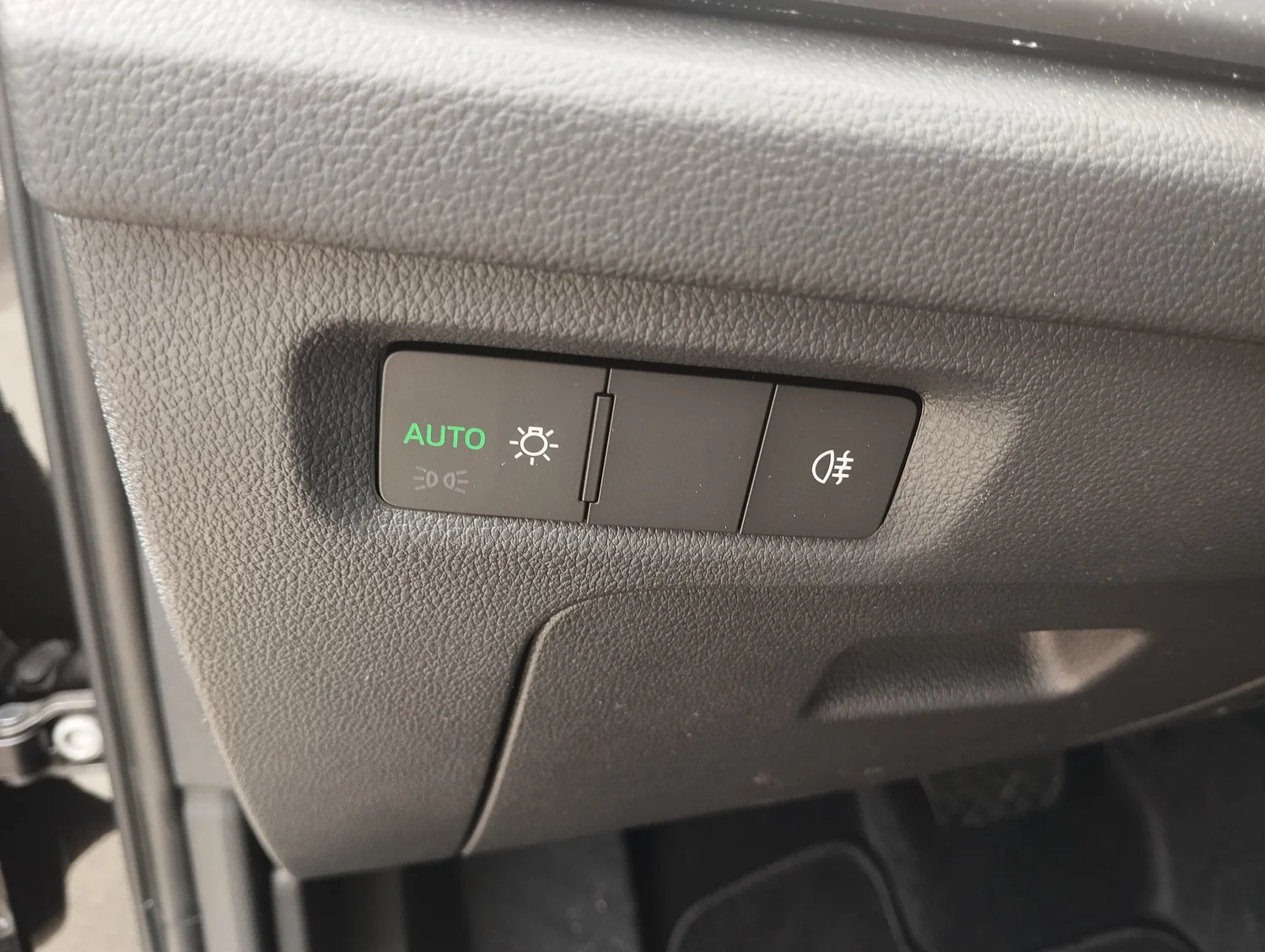 Bild eines Škoda Octavia Selection TSI mHEV DSG