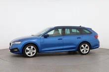 Škoda Octavia Combi Ambition in race-blau-metallic