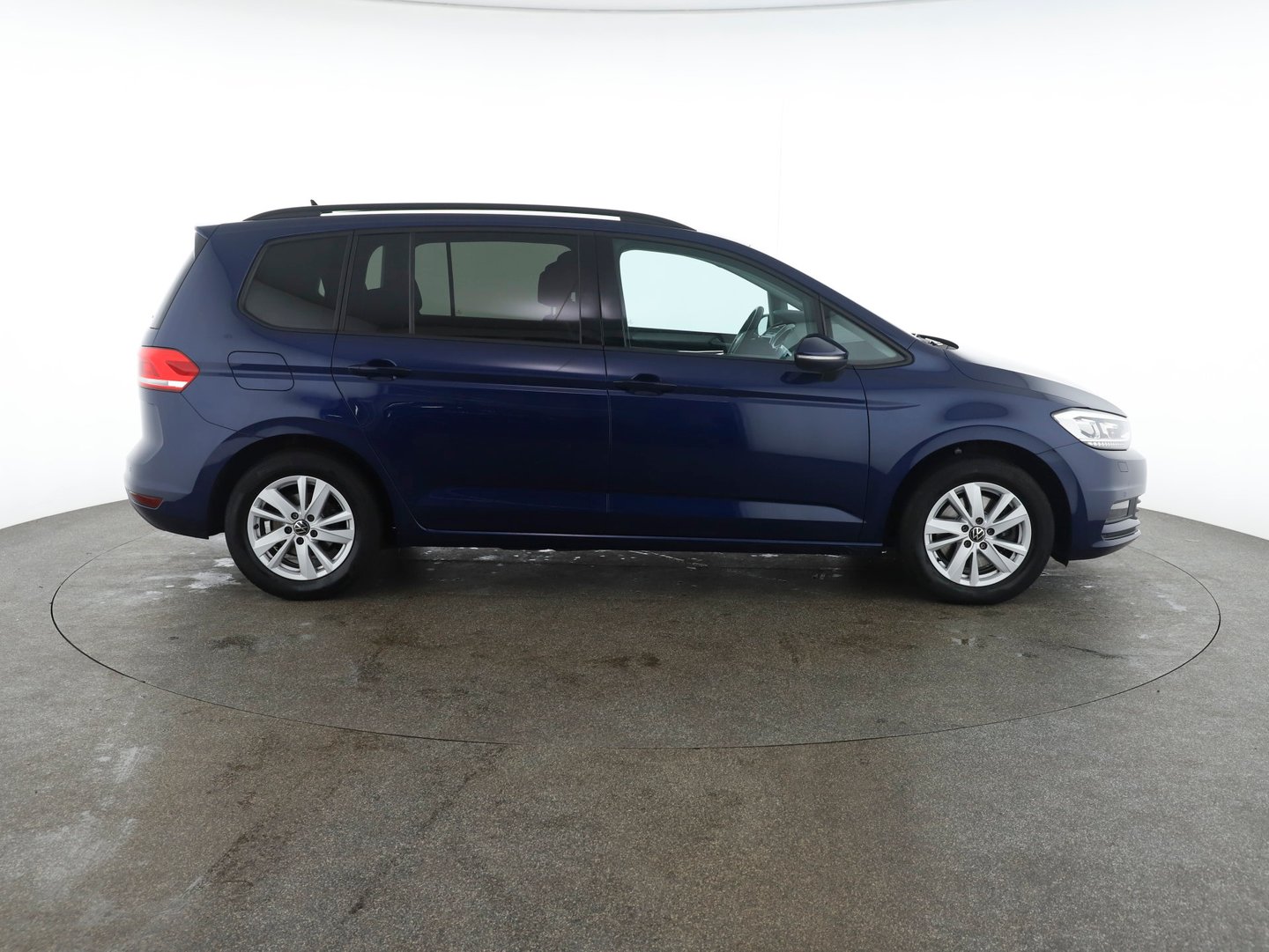 VW Touran Comfortline TDI SCR DSG 5-Sitzer | Bild 4 von 29