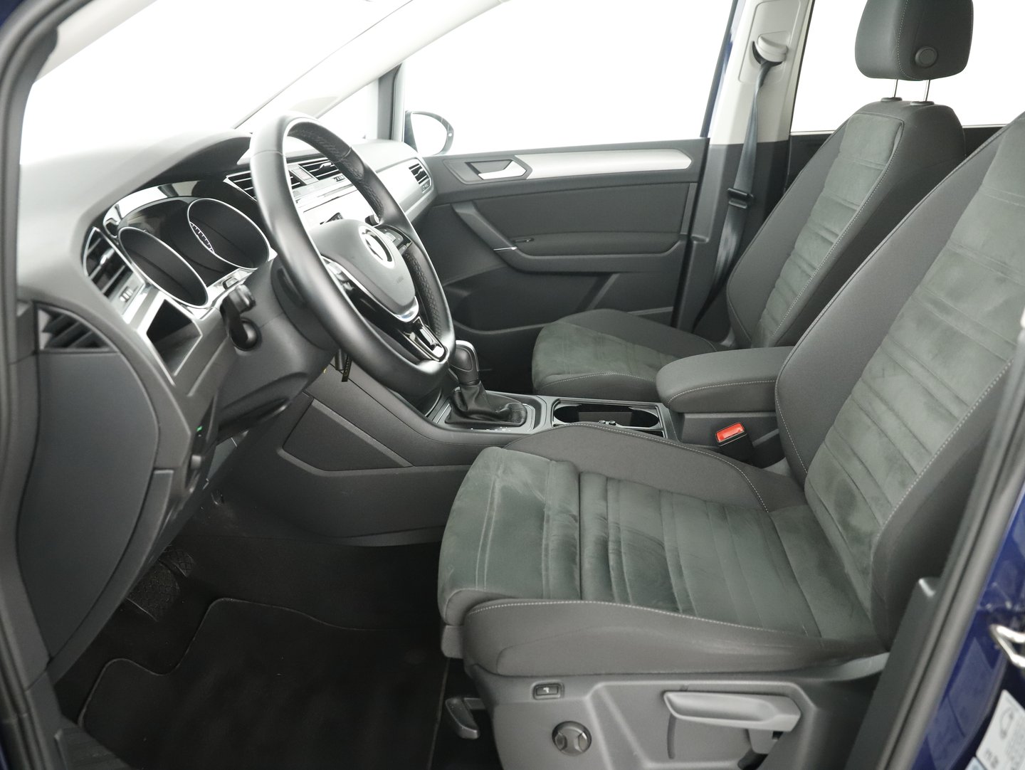 VW Touran Comfortline TDI SCR DSG 5-Sitzer | Bild 3 von 13