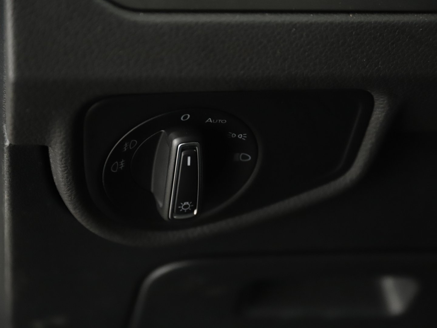 VW Touran Comfortline TDI SCR DSG 5-Sitzer | Bild 12 von 29