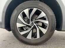 VW Tiguan Friends eTSI DSG in Oyster Silver Metallic