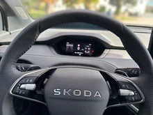 Škoda Enyaq Coupé Sportline 85x in Moon-Weiß Metallic