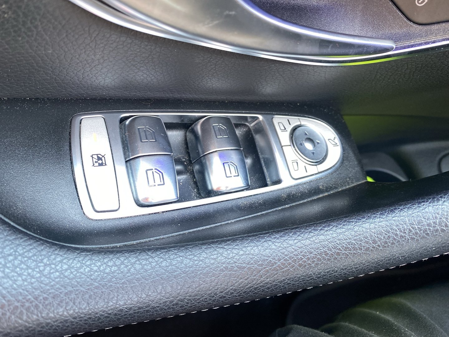 Mercedes E 200 d T Aut. | Bild 17 von 30
