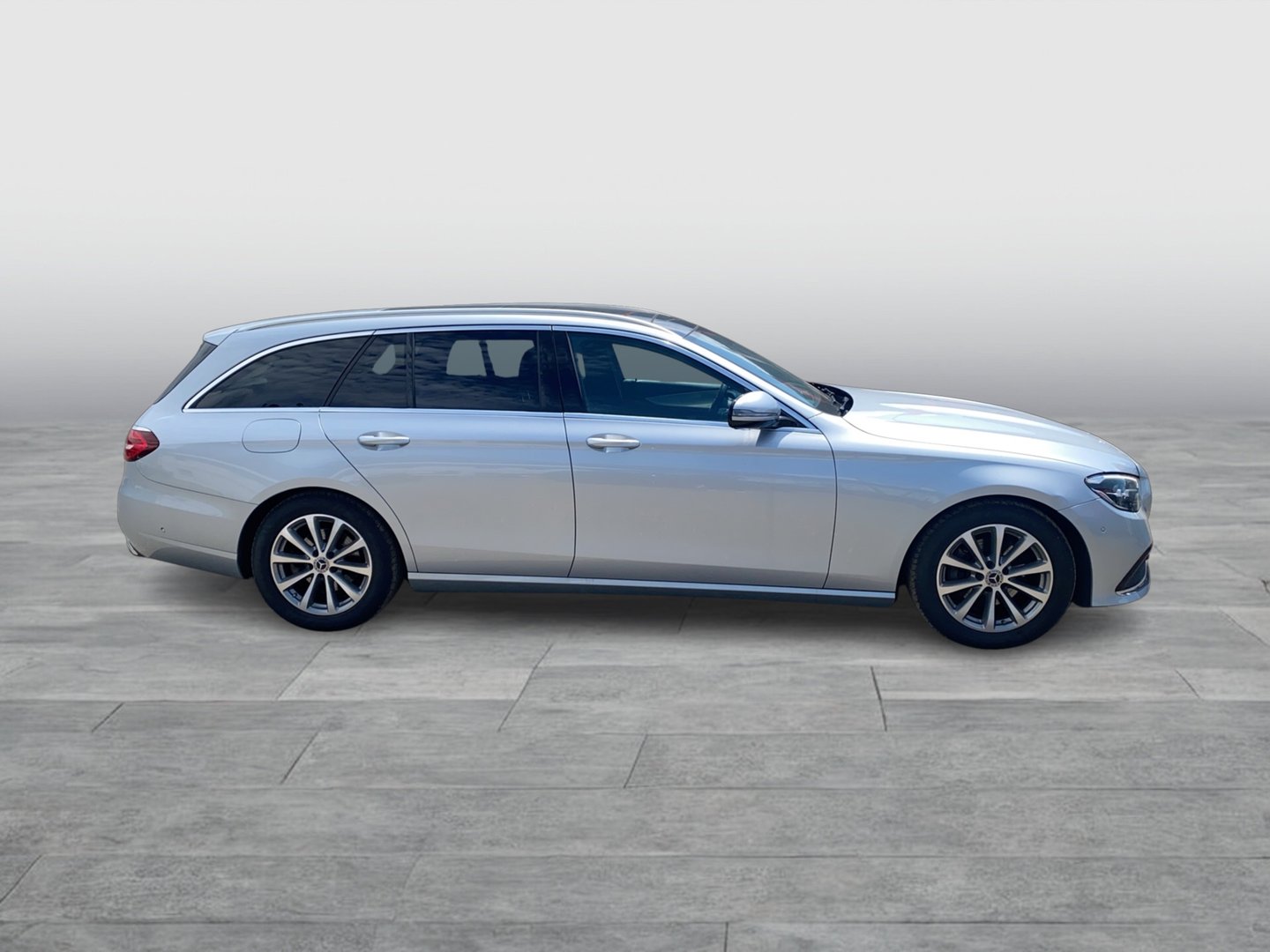 Mercedes E 200 d T Aut. | Bild 5 von 30