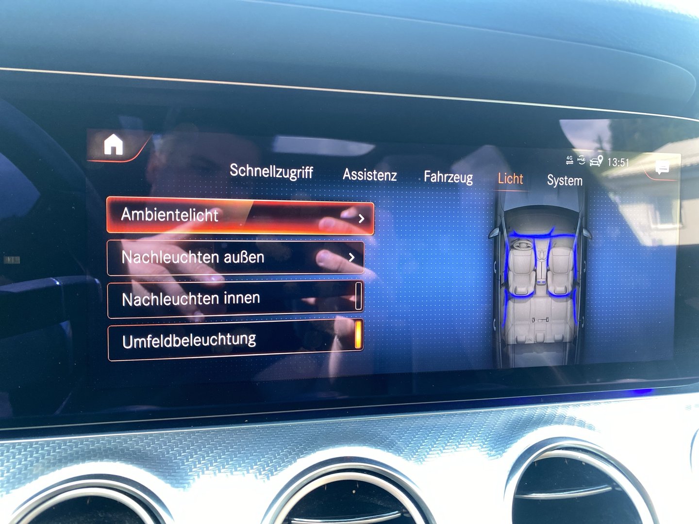Mercedes E 200 d T Aut. | Bild 23 von 30