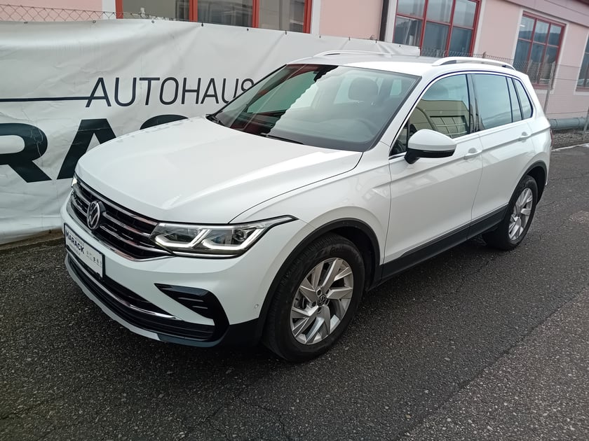 VW Tiguan Elegance TDI SCR 4MOTION DSG